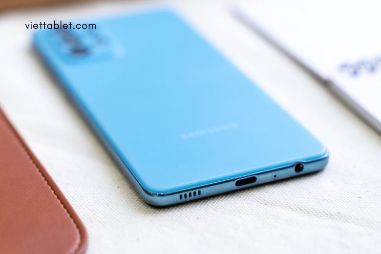 samsung galaxy a52 cạnh dưới