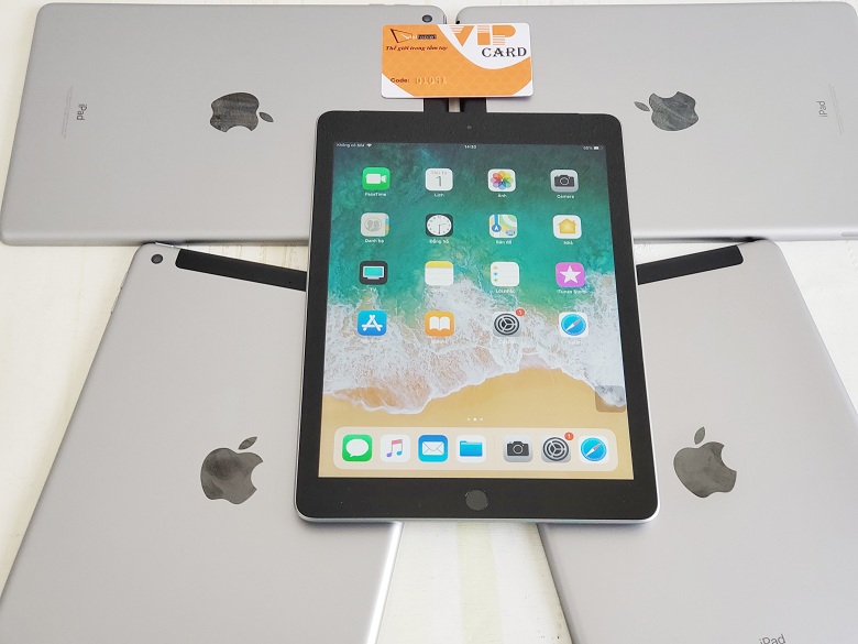 Số lượng iPad 9.7 inch (2018) 32GB Gen 6 (Wifi + 4G)